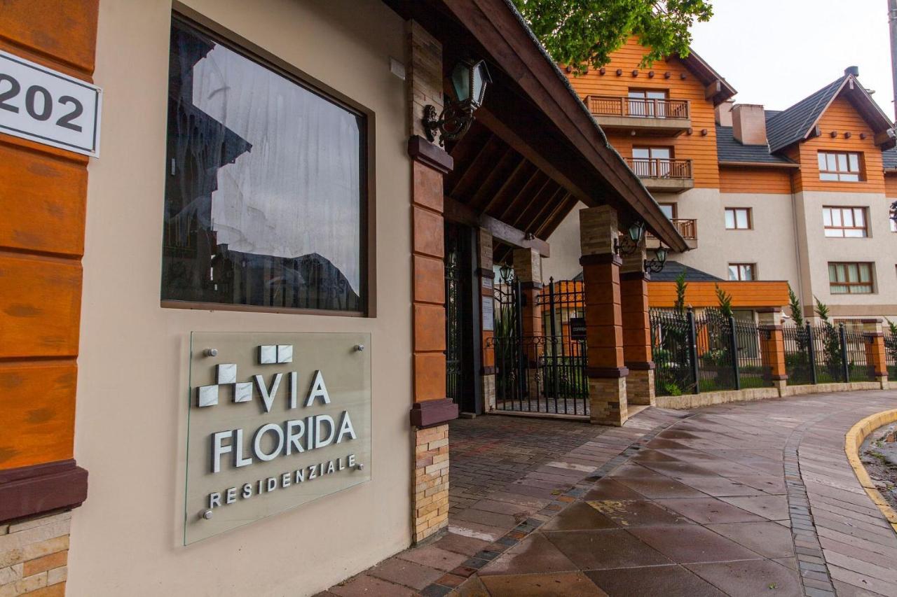 600 Metros, Rua Coberta - Centro Via Florida Apartamento Gramado Exterior foto
